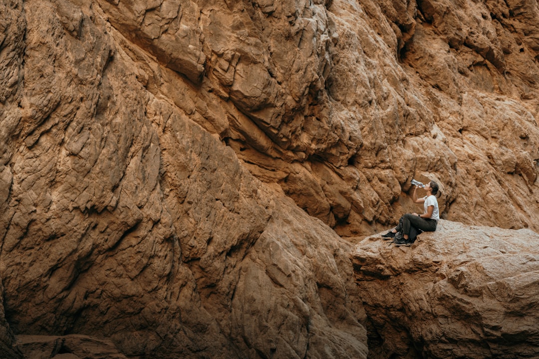 Discovering the Hidden Gems: A Story of Serendipitous Adventure